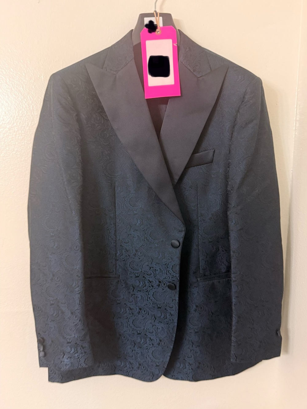 RARE! Domenico Vacca Limited Edition Made in Italy Tuxedo – Screen-Worn.